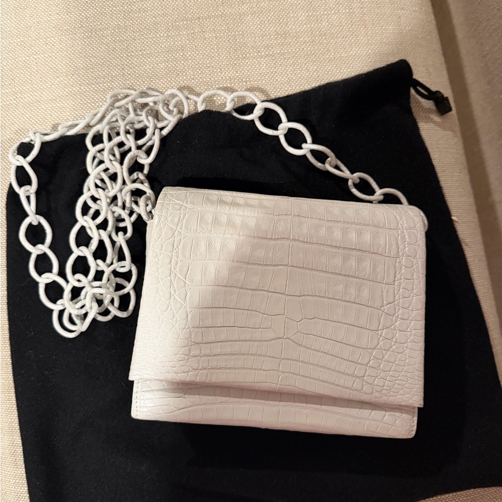 Nancy Golzalez White Croc-Embossed Chain Shoulder Bag - Women